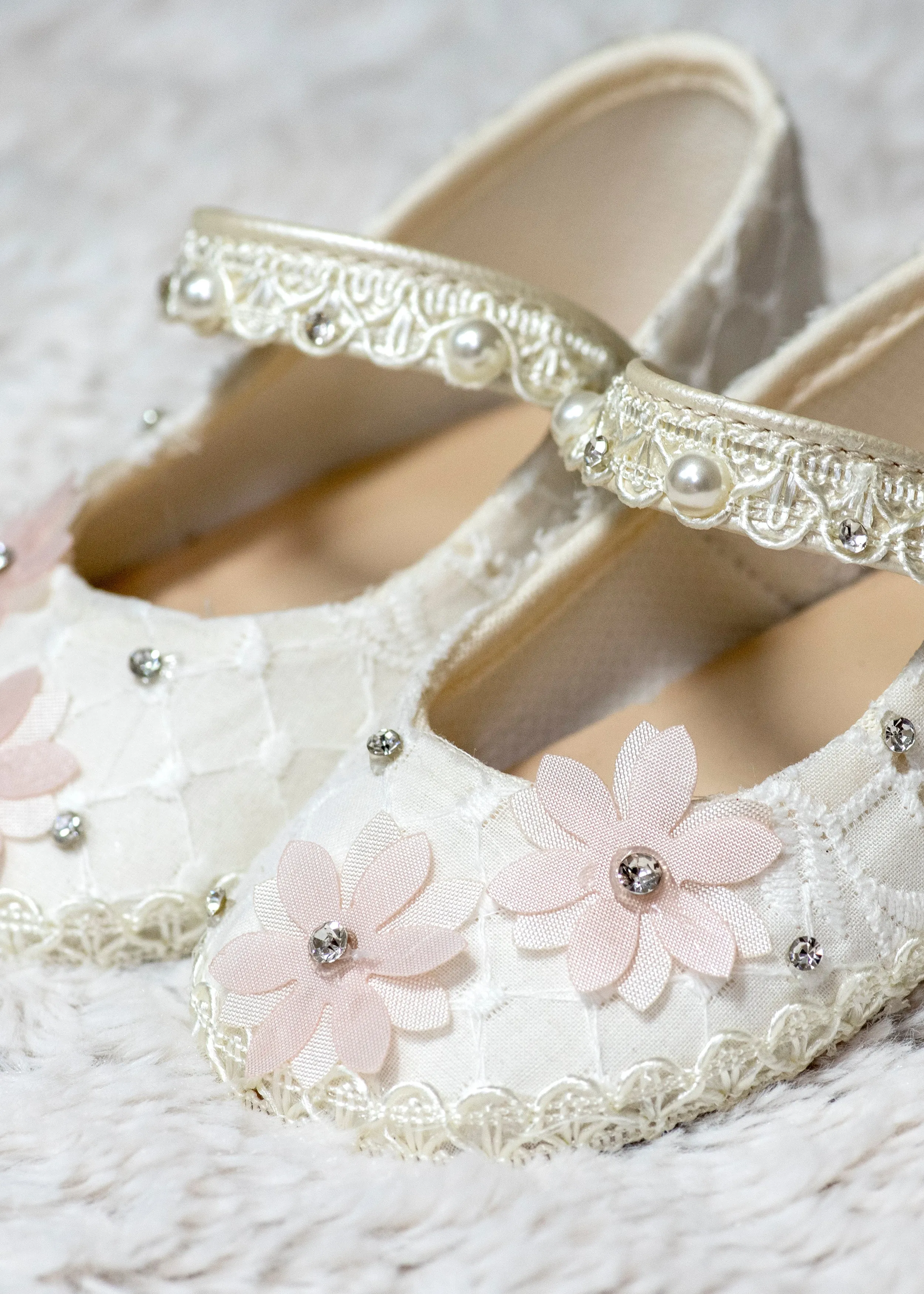 G040 Baby Girl Shoes