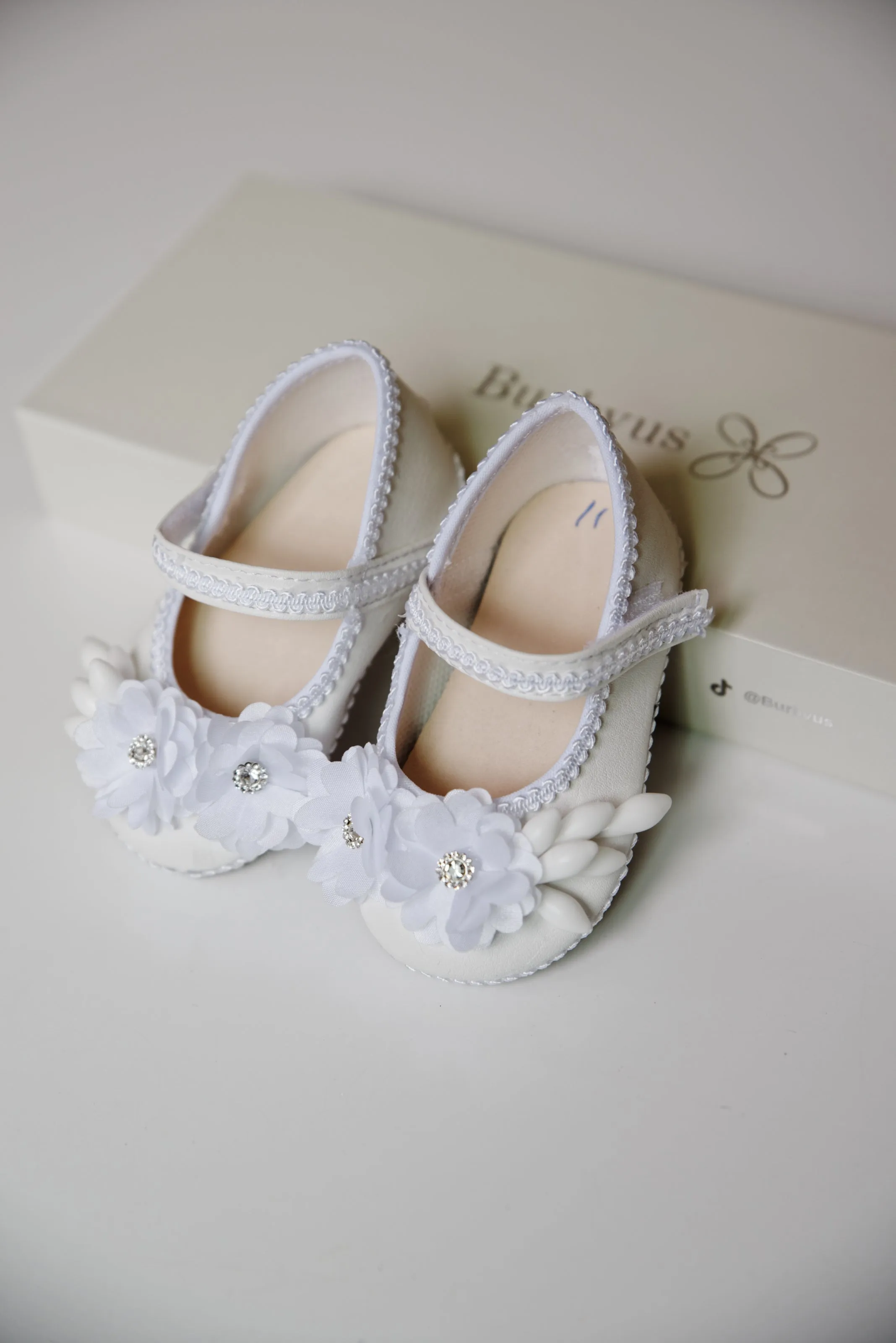 G045 Baby Girl Shoes